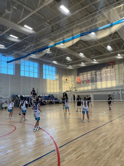 В Кандалакше завершился зональный этап «Юг» по волейболу Кубка Губернатора среди школьных спортивных клубов.